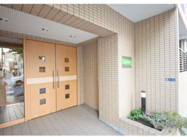 Casa Luciaのエントランス|落ち着いたエントランスです