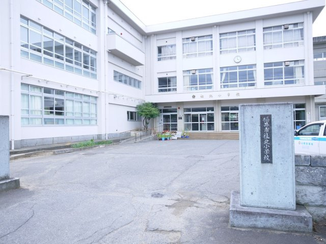 福井市加茂河原3丁目　貸家の駐車場