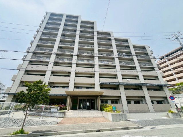 アプリーレ垂水の外観