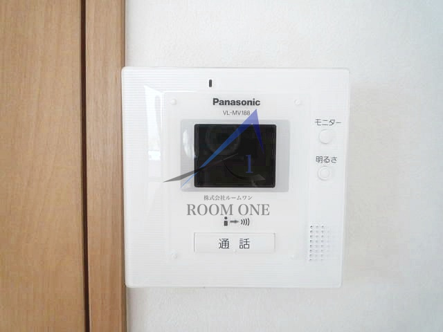 ヴェールメゾン駒沢のセキュリティ|モニター付インターホンです。