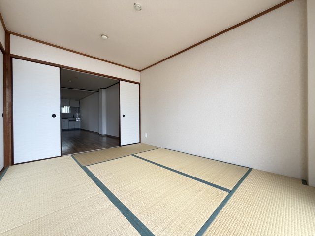 タカシハイツの和室