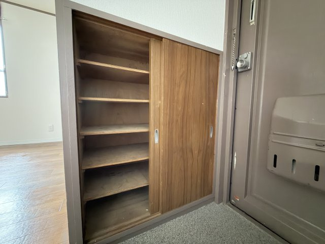 タカシハイツの収納