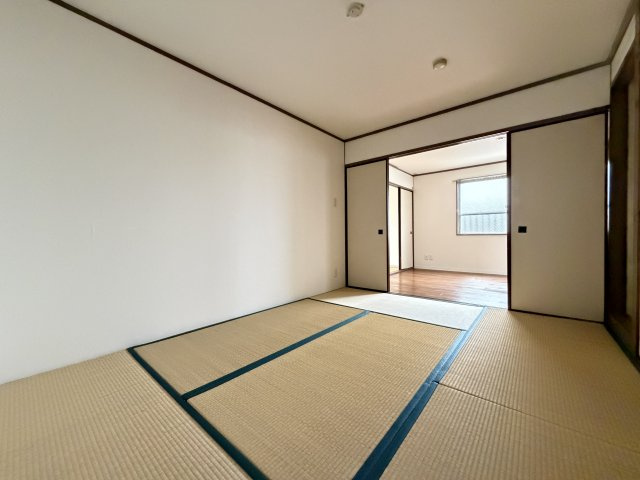 タカシハイツの和室