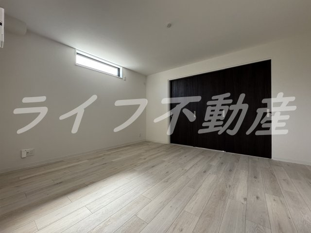 NAGAMORI新深江の内装|明るい室内です