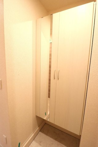 サリサ.Cの玄関