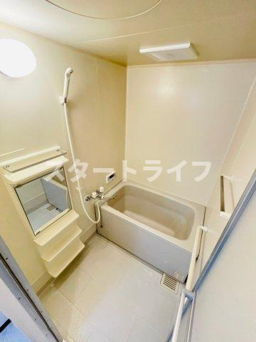 大阪市淀川区東三国６丁目の賃貸マンションの浴室