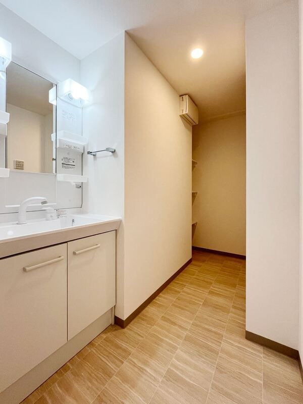 S-RESIDENCE伊都Attirantの居間・リビング
