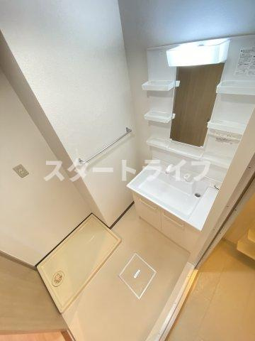 大阪市淀川区東三国６丁目の賃貸マンションの洗面所