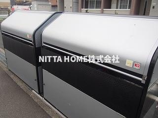 ディモーラAの設備|敷地内ごみ捨て場もあります◎