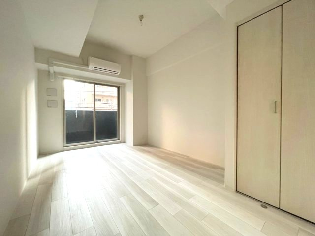 エスリード上前津テルツェ　名古屋市賃貸　仲介手数料無料の居間・リビング|玄関