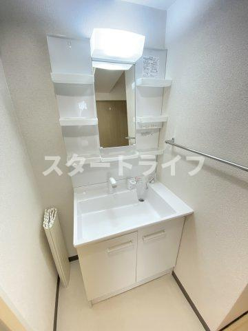 大阪市淀川区東三国６丁目の賃貸マンションの洗面所