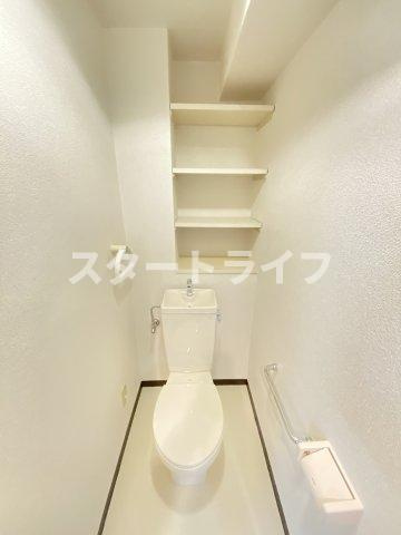 大阪市淀川区東三国６丁目の賃貸マンションのトイレ