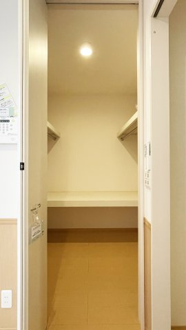 シャリオ　ガーデンの収納