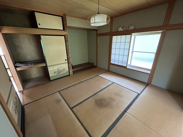 江刺八日町一丁目の和室