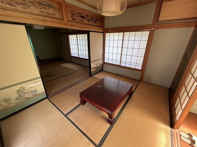 江刺八日町一丁目の洋室