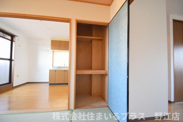 グランパレス鶴見の収納