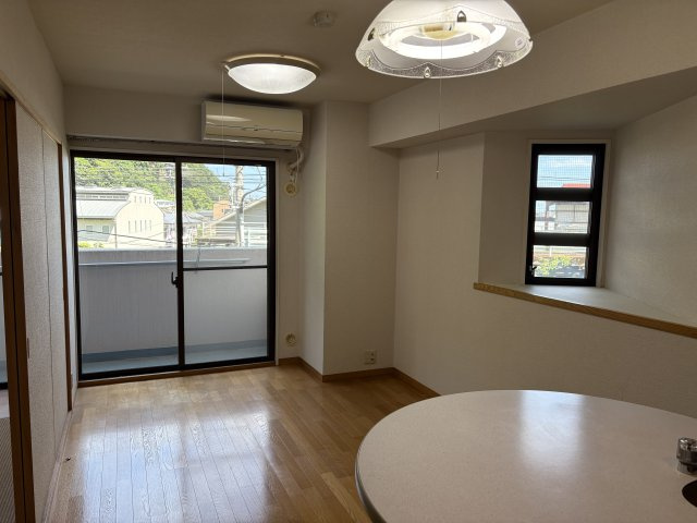 河津町　アベイル河津の居間・リビング