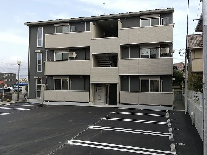 マーメゾン　東田中の外観