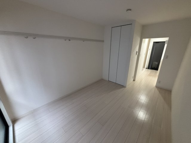 メゾン熊内橋(女性限定・リノベ)の居間・リビング