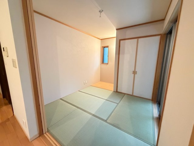 ◆リフォーム済み◆天井高デザイン◆ロフト付き４ＬＤＫ◆床暖房◆宇治市槇島町南落合の和室|和室
