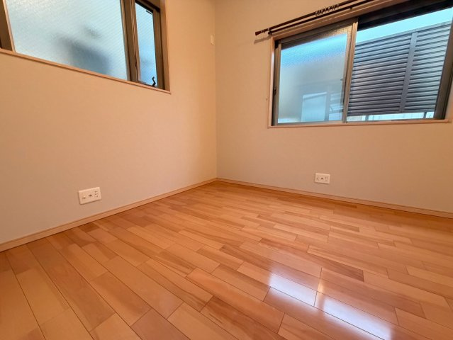 ◆リフォーム済み◆天井高デザイン◆ロフト付き４ＬＤＫ◆床暖房◆宇治市槇島町南落合の洋室|洋室