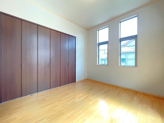 ◆リフォーム済み◆天井高デザイン◆ロフト付き４ＬＤＫ◆床暖房◆宇治市槇島町南落合の洋室|洋室