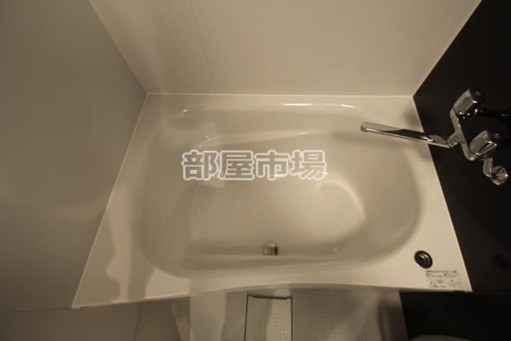 シーネクス上野松が谷の浴室|浴槽