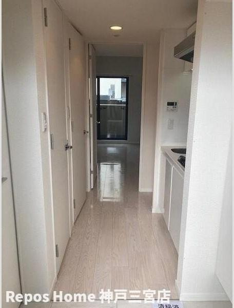 S-RESIDENCE神戸元町の玄関