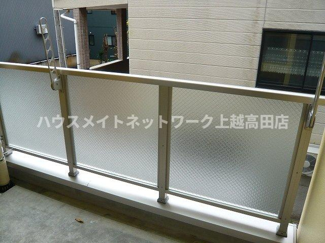 ミカエル高田のバルコニー|バルコニー