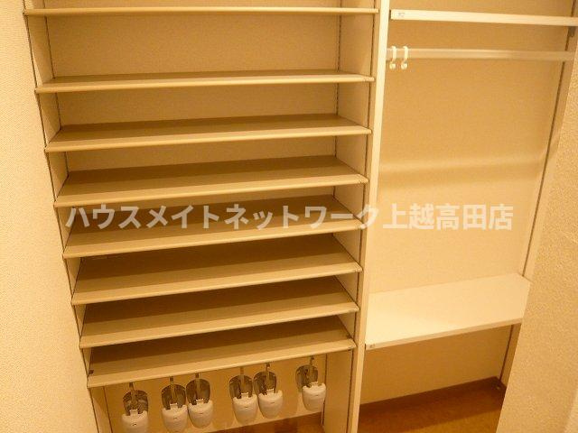 ミカエル高田の収納|玄関シューズBOX