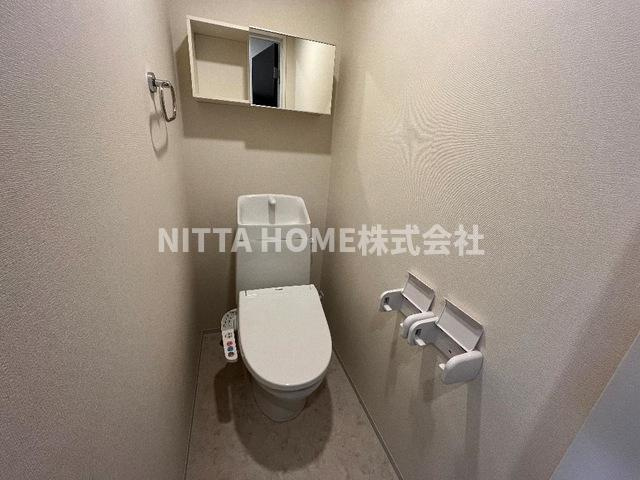 フレッサのトイレ|シャワー付きのトイレです＊
