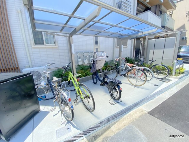 プリムール都島　仲介手数料無料の駐車場