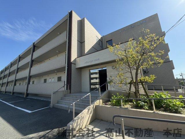 宗像市名残の賃貸マンションの外観