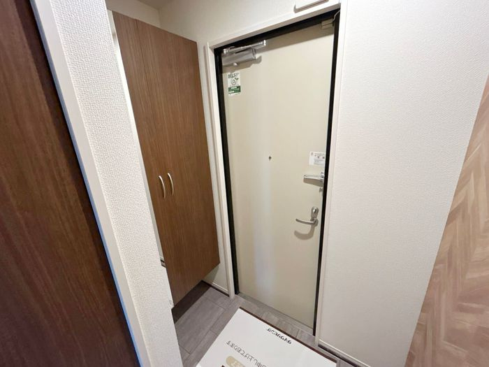 ヴィアルCITY市道の玄関