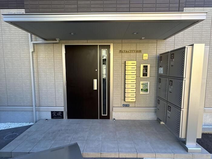 ヴィアルCITY市道のエントランス