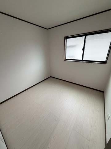 ☆選べる家具プレゼント☆伊予郡松前町大字北黒田の洋室