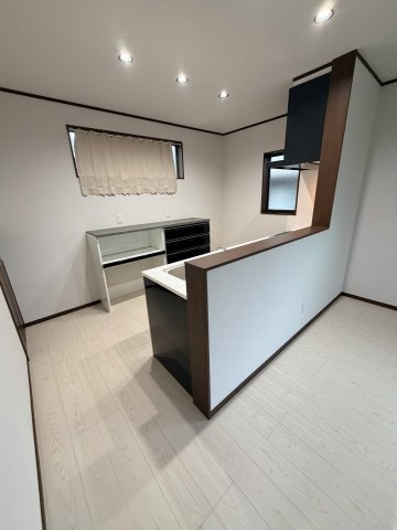 ☆選べる家具プレゼント☆伊予郡松前町大字北黒田のキッチン