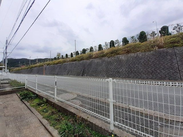 ドミール柏原のバルコニー