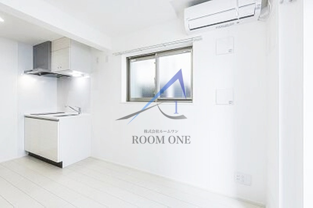 レティーナ銀座ＥＡＳＴの居間・リビング|洋室のお部屋です。