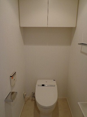 豊島区東池袋４丁目の賃貸マンションのトイレ