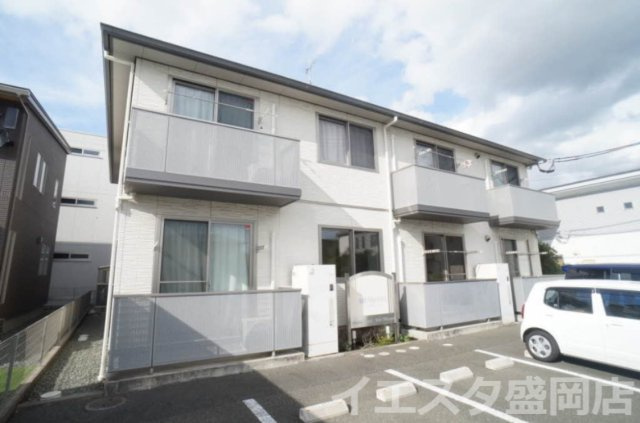 アバンダンティアの外観