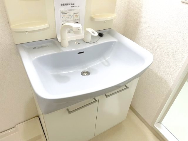 メゾン・デ・ノムラ島之内　の独立洗面台|(参考)同マンション他部屋の写真