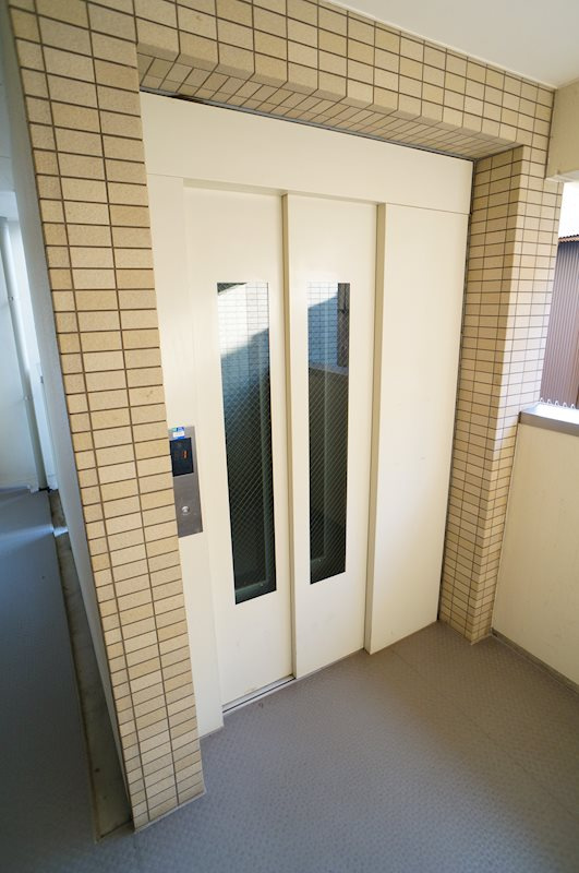 エリーフラッツ浜大津 