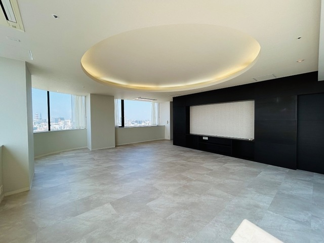 名古屋市千種区千種２丁目の賃貸マンションのロビー