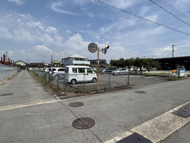事業用地・駐車場用地