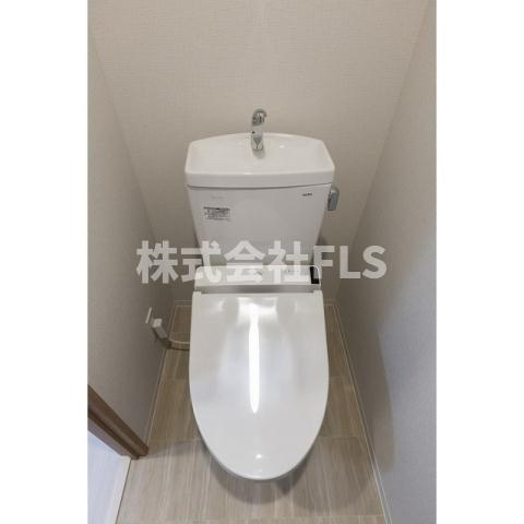 豊島区南大塚１丁目の賃貸マンションのトイレ