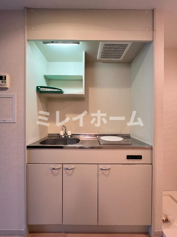 プリムローズのキッチン|同建物内、別のお部屋の参考写真になります。