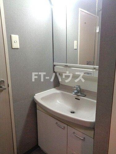 テレパレス船橋三咲Ｂ棟の洗面所
