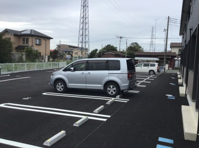 wisteria Ⅱの駐車場