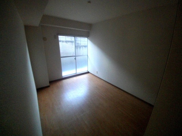 ピアシティ朝霧の寝室